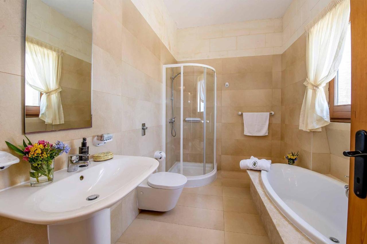 The Olives Holiday Home San Lawrenz Bagian luar foto
