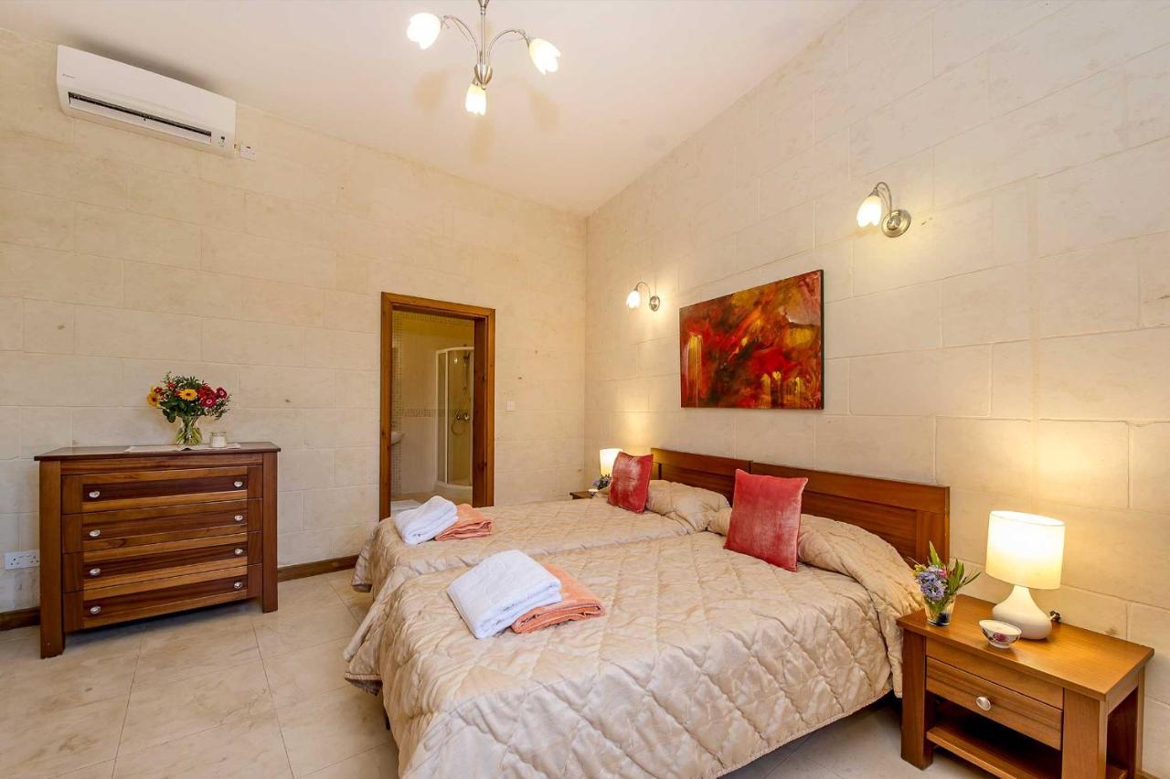 The Olives Holiday Home San Lawrenz Bagian luar foto