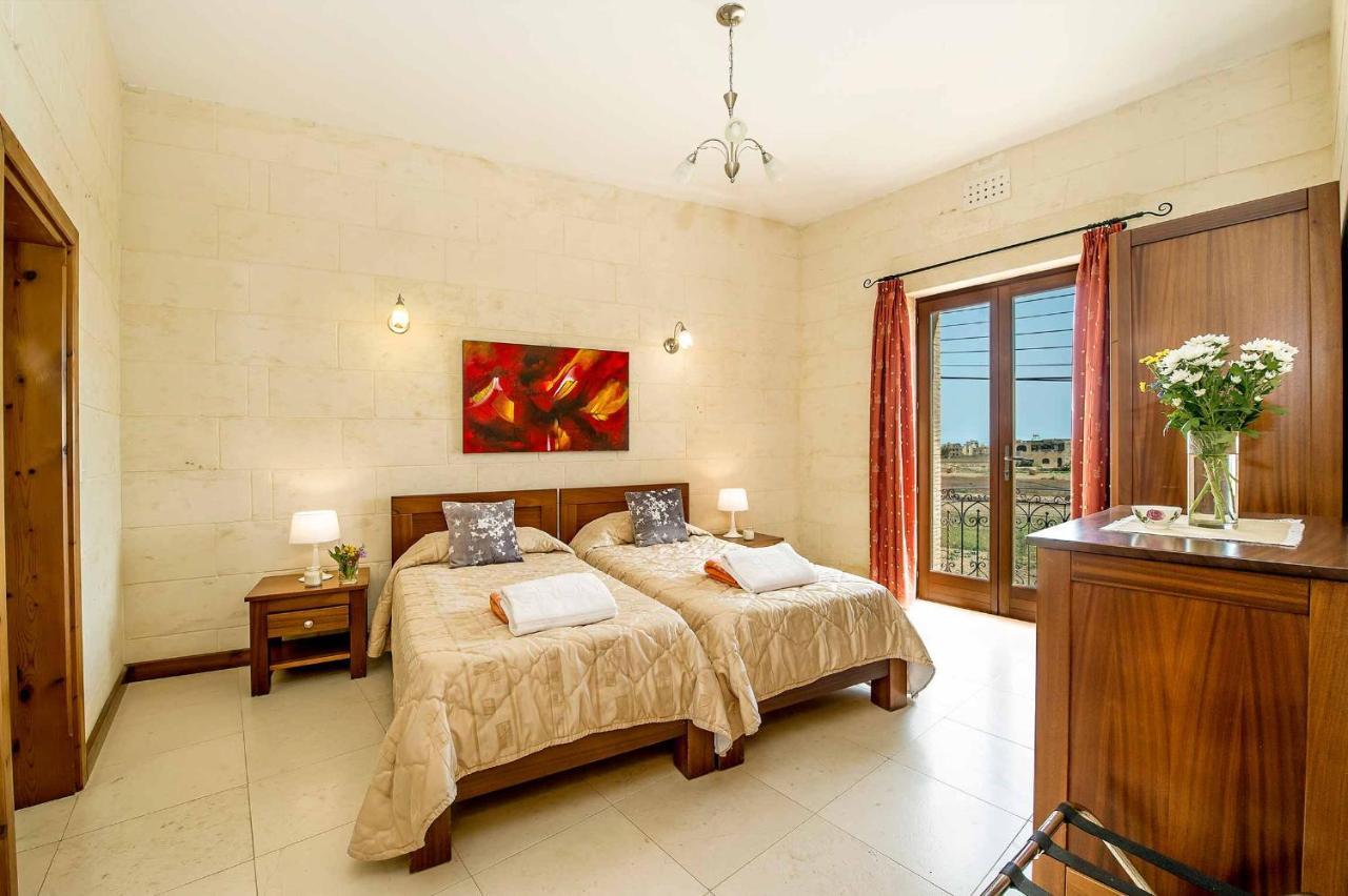 The Olives Holiday Home San Lawrenz Bagian luar foto